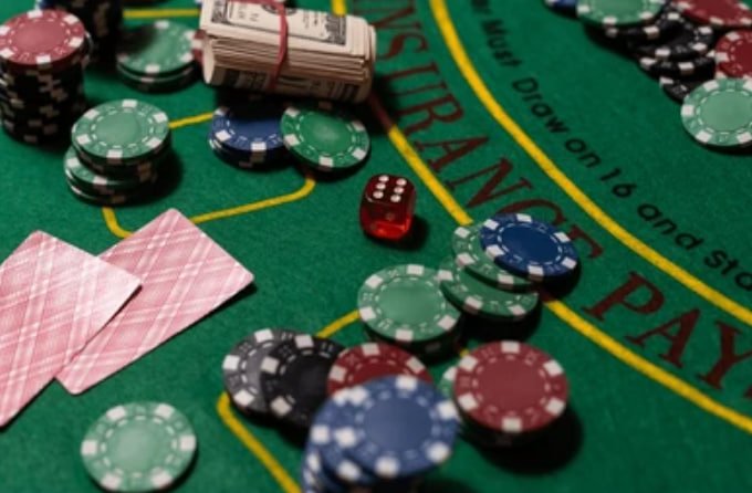 Meja Free Bet Blackjack di cm88bets dengan dealer langsung dan antarmuka pemain yang jelas